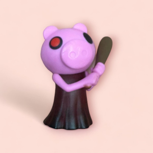 Roblox Piggy - Toy Figures - Blind Bag - Piggy NEW WITH DLC CODE - Picture 1 of 1